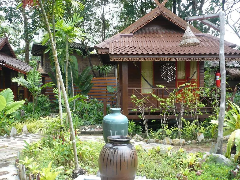 Lantawadee Resort And Spa Ko Lanta 3*,  Thailand